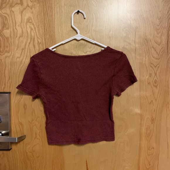 Crop top - Picture 3 of 3